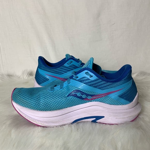 Saucony | PWRRUN Running Shoes - 6.5 - Picture 4 of 10